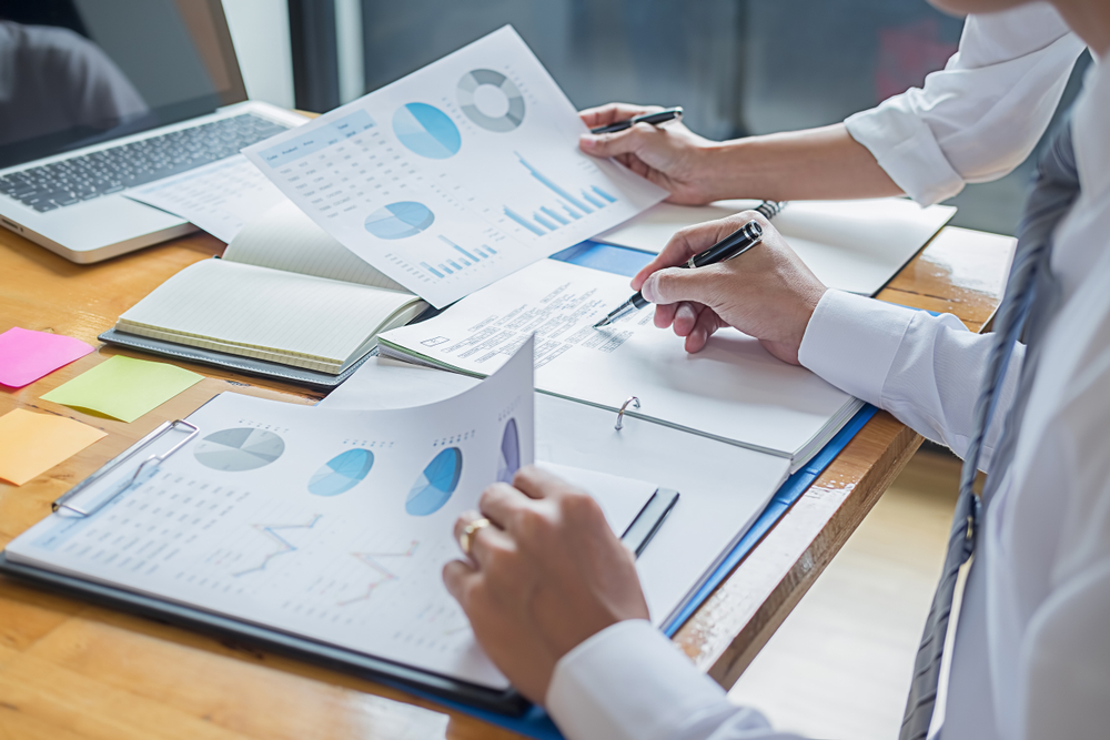 EXPERT shutterstock_1167287371.jpg